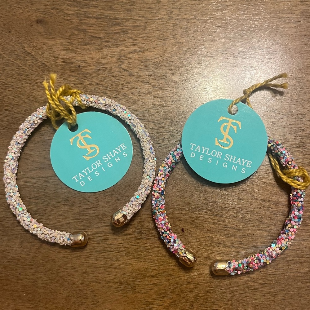 Set of Taylor Shae glitter adjustable bracelets